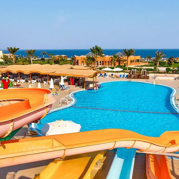 Wakacje w Hotelu The Three Corners Happy Life Beach Resort Egipt