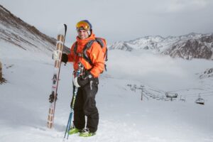 Pierwszy raz na nartach – co warto wiedzieć?