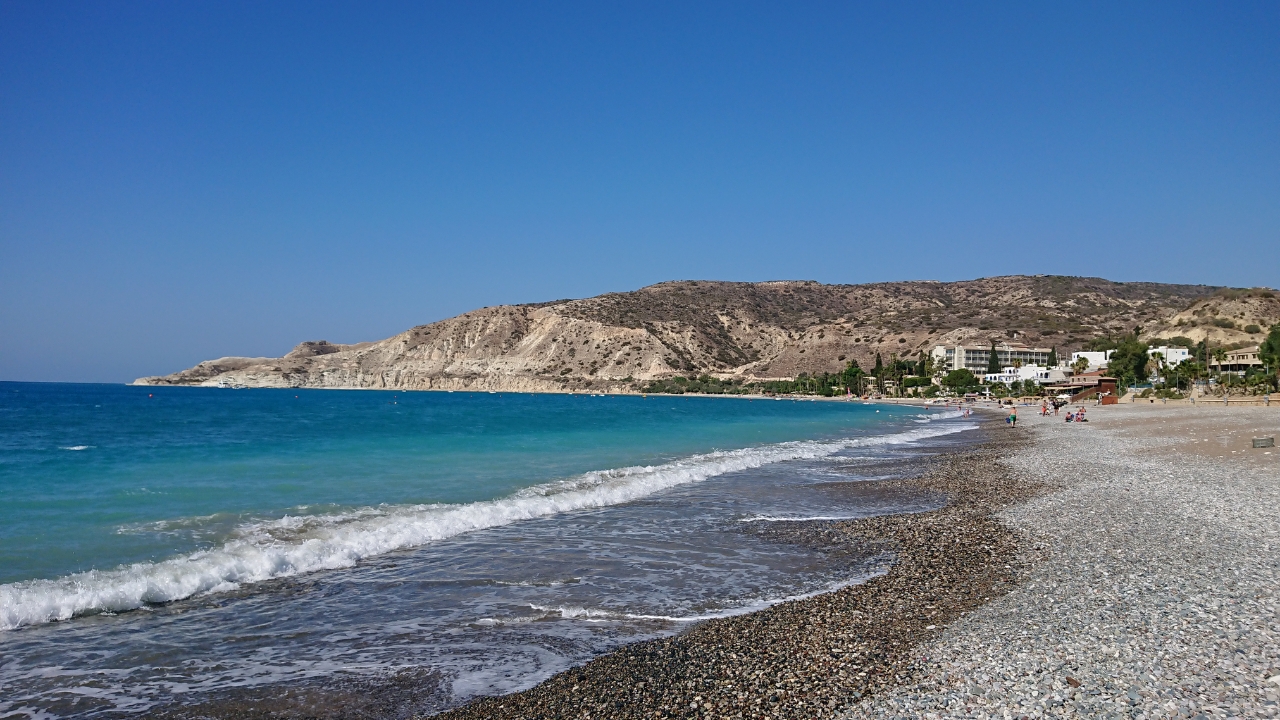 Plaża Pissouri Beach na Cyprze