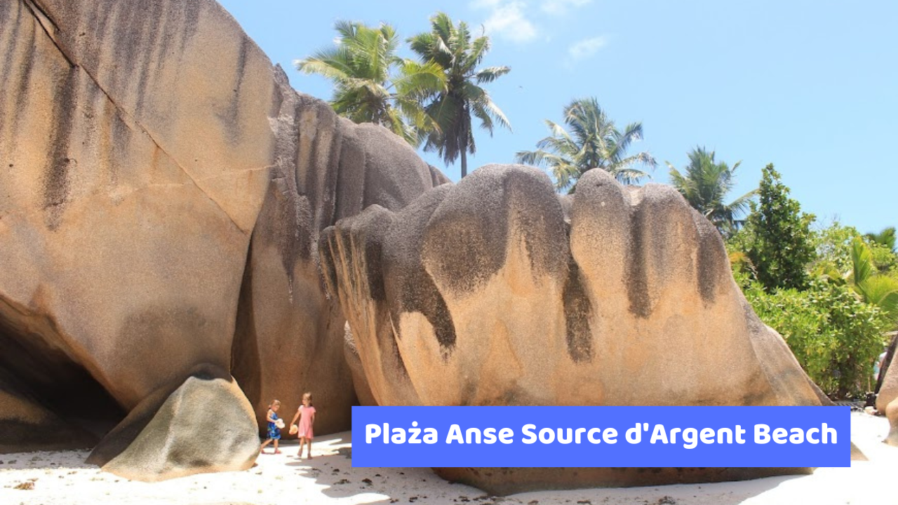 Plaza Anse Source dArgent Beach