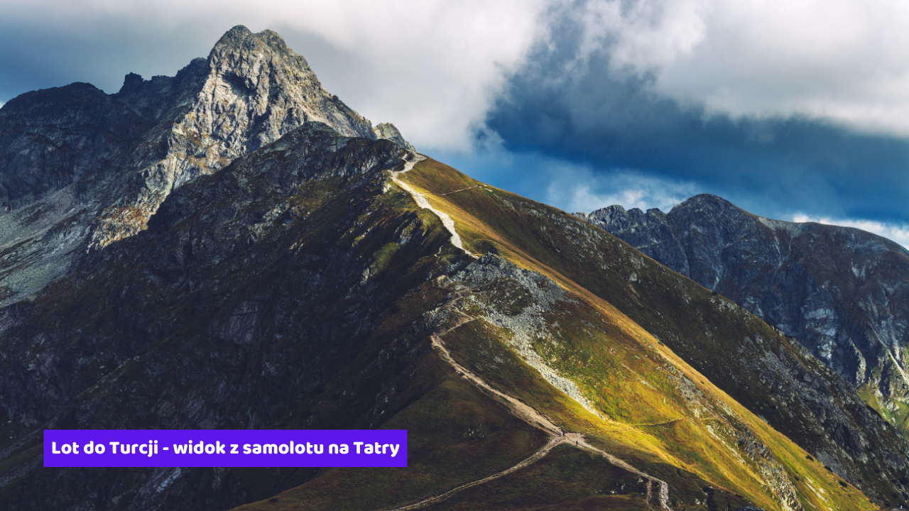 Lot do Turcji - widok z samolotu na Tatry