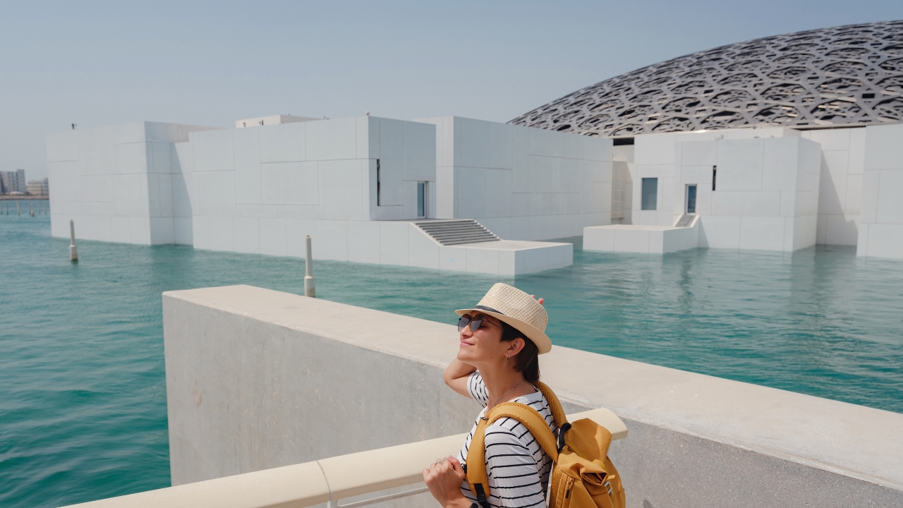 Louvre Abu Dhabi w Abu Dhabi Pass