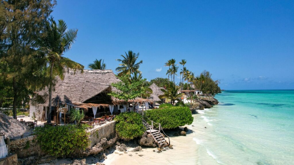 Malediwy vs Zanzibar – który kierunek lepszy na wakacje?