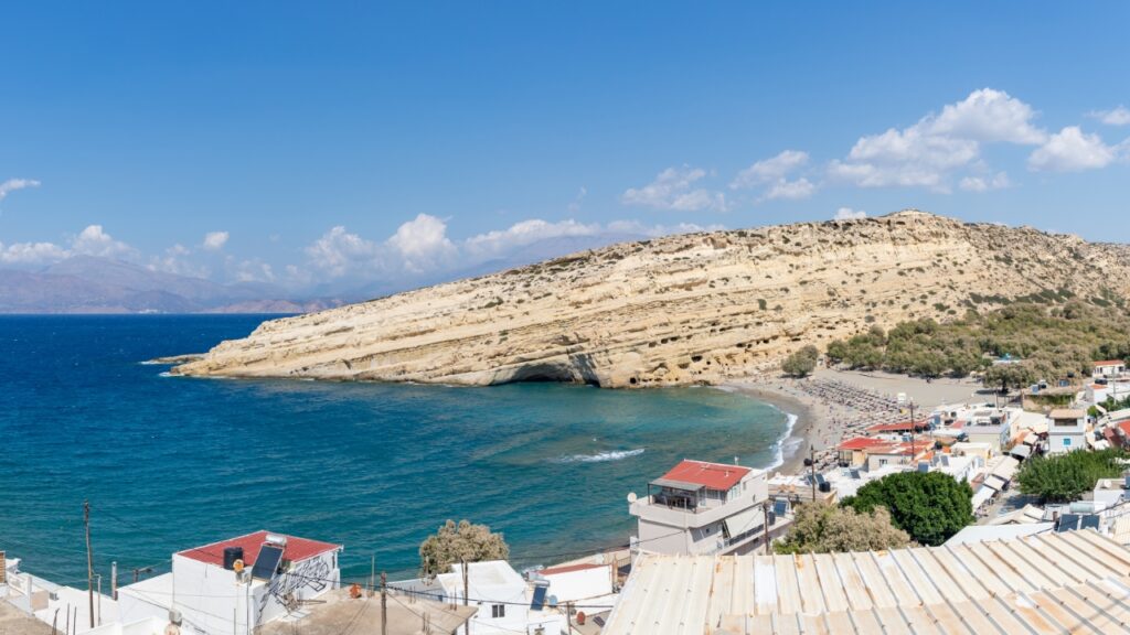 Plaża Matala Beach na Krecie – najważniejsze informacje