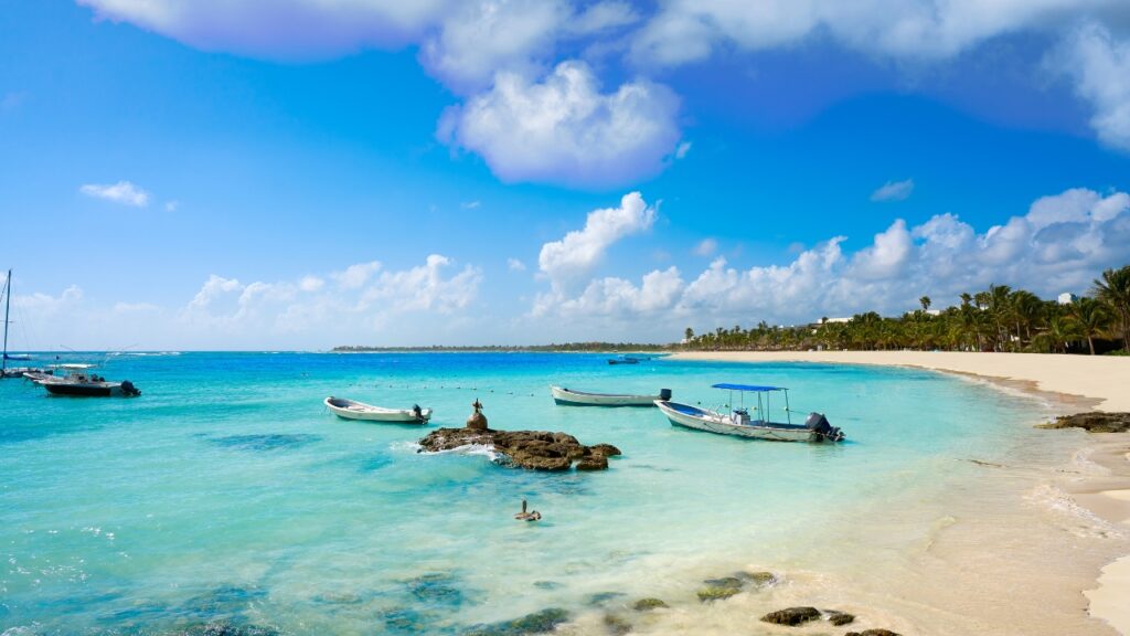 Plaża Playa Akumal w Meksyku – co warto wiedzieć?
