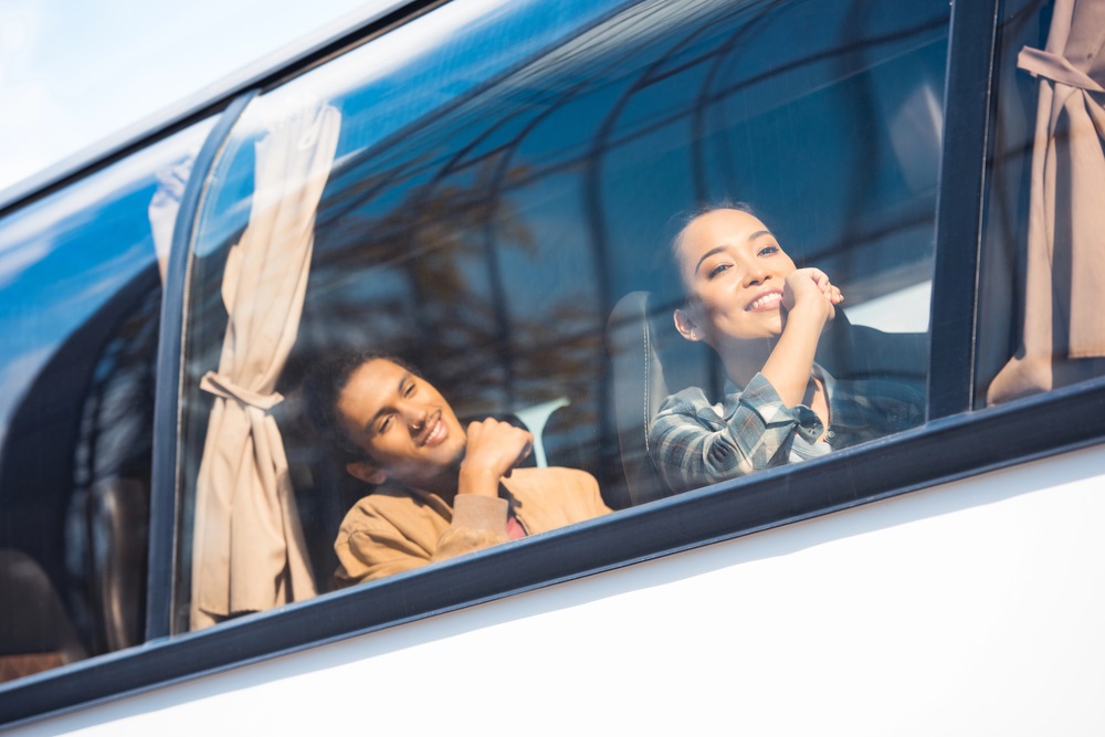 Najpiękniejsze trasy autobusowe w Polsce – postaw na podróż z widokiem!