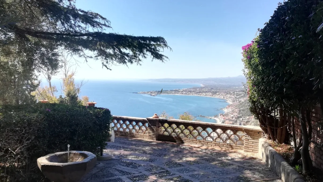 Ogrody Villa Comunale w Taorminie
