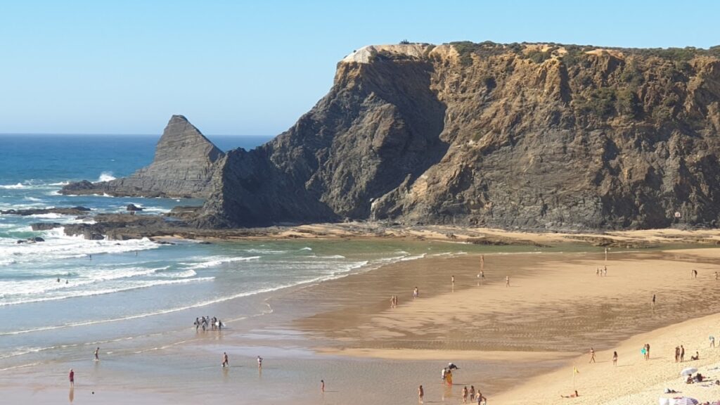 Plaża Odeceixe Beach w Portugalii – najważniejsze informacje