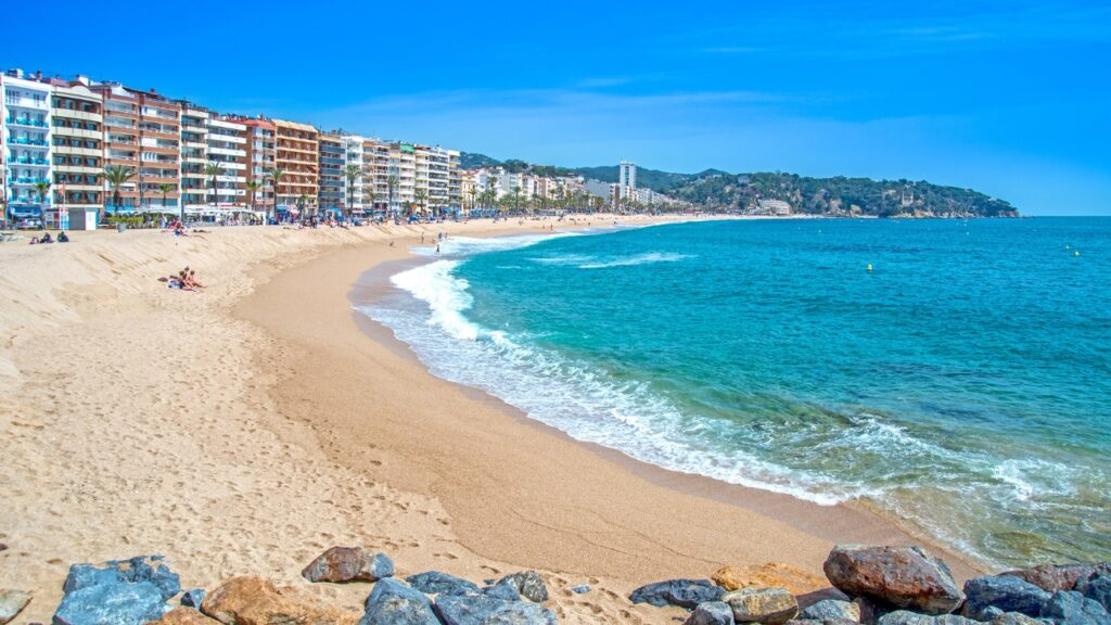Lloret de Mar – co zwiedzać? Najciekawsze atrakcje kurortu na Costa Bravaatrakcje