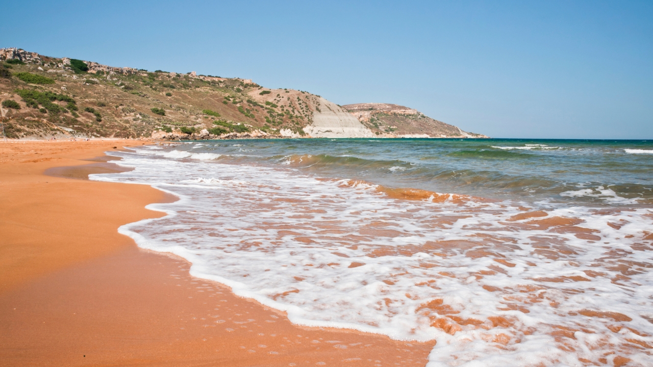Plaża Ramla Bay atrakcje