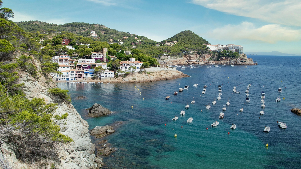 Co warto zobaczyć na starówce w Tossa de Mar?