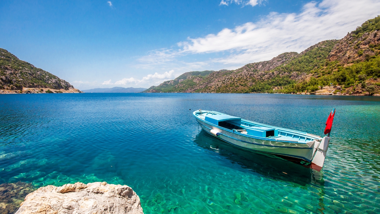Gdzie leży Marmaris i jak tam dotrzeć?