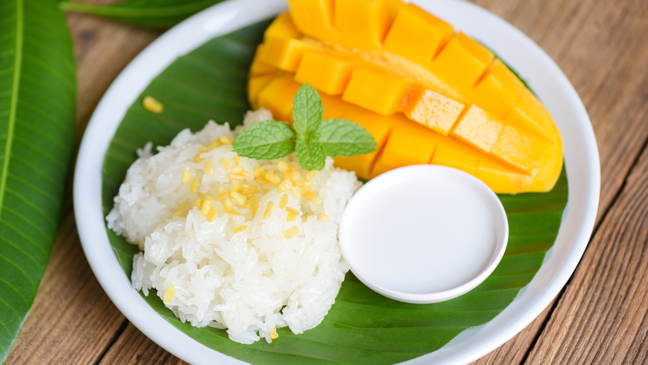 Mango Sticky Rice - słynne jedzenie w Tajlandii