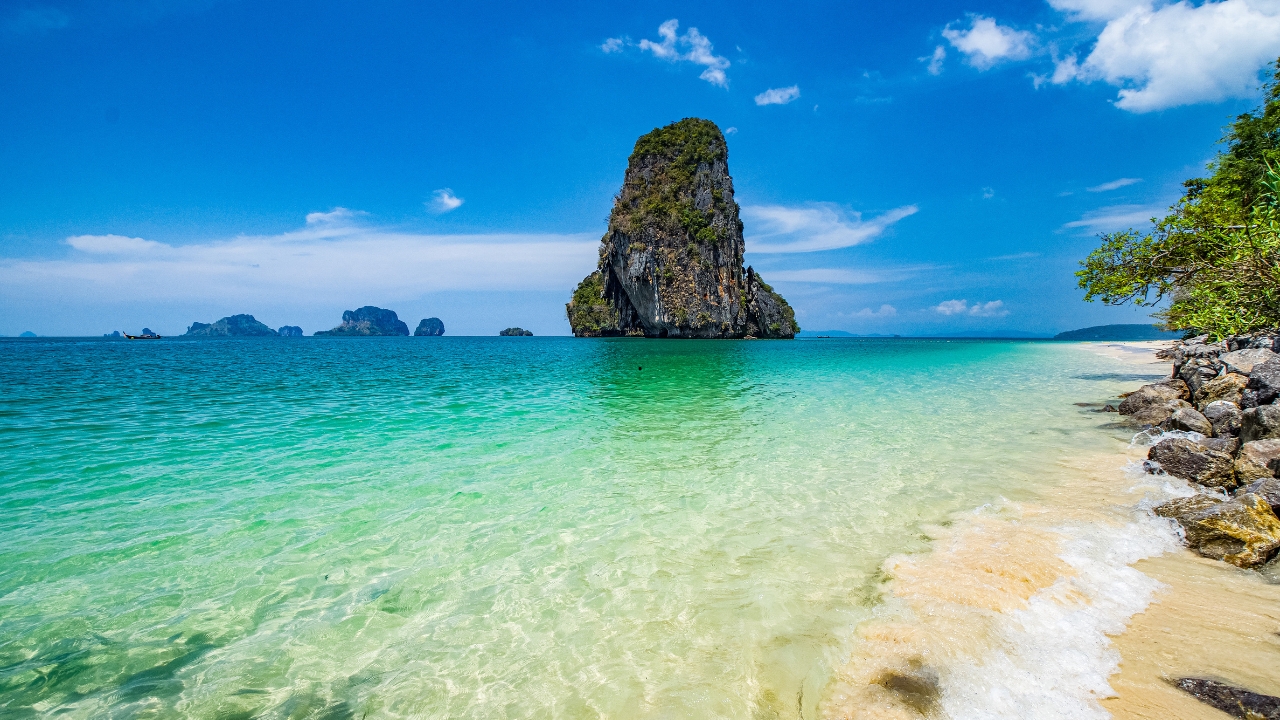 Gdzie znajduje się Railay Beach?
