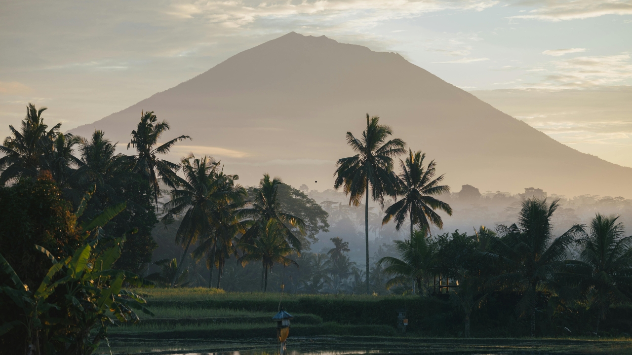 Gdzie znajduje się wulkan Gunung Agung?