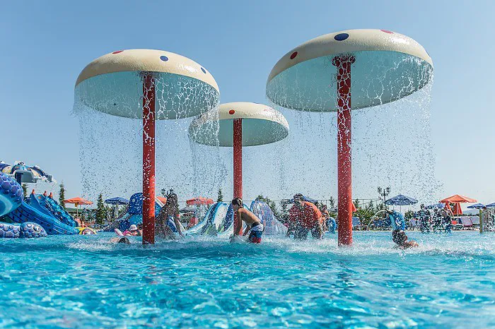 caretta beach kalamaki brodzik dla dzieci 207652 1200 800