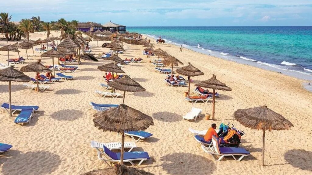 Djerba last minute hotel przy plaży i aquapark od 1611 zł z Warszawy
