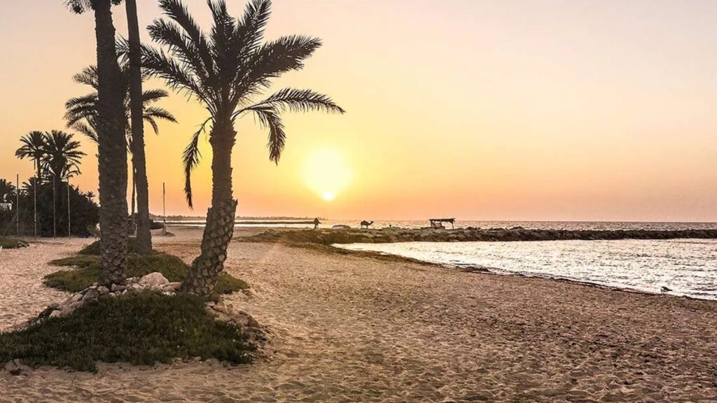 Djerba w kwietniu: hotel przy plaży i All Inclusive od 1599 zł z Warszawy