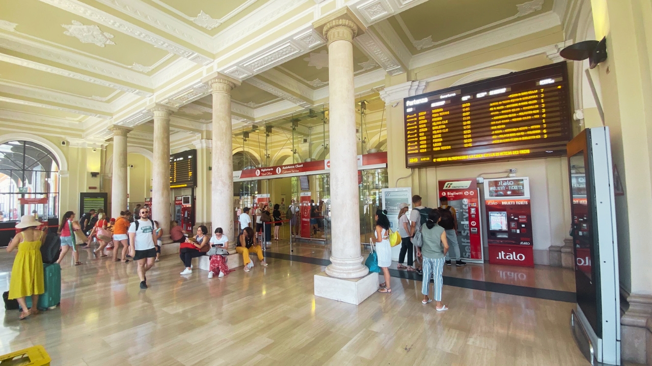 Bari Centrale stacja