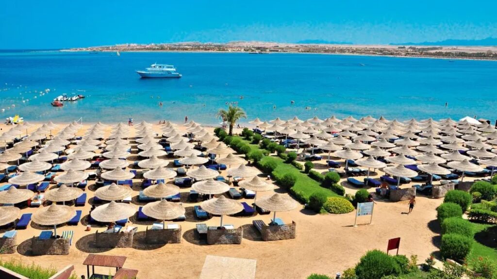Cooee Prima Life Makadi Bay w Egipcie – hotel 5 gwiazdek z All Inclusive 24h, piaszczystą plażą, basenami i rafą koralową