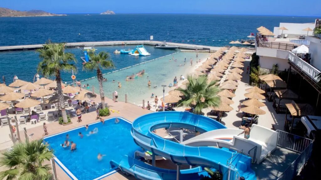 Last Minute do Turcji do mega hotelu w Bodrum z Warszawy