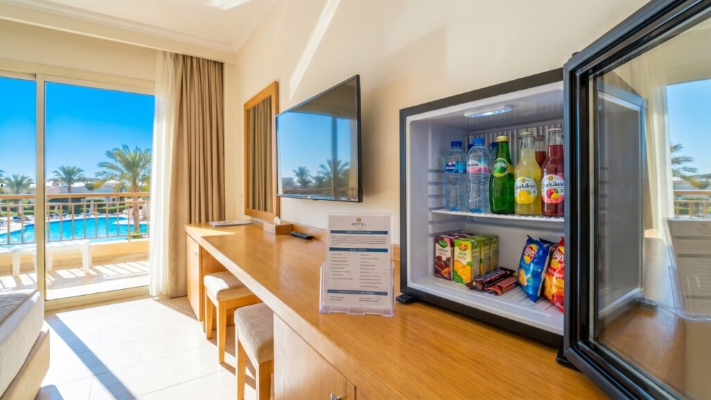 Minibar w all inclusive – czy jest bezpłatny