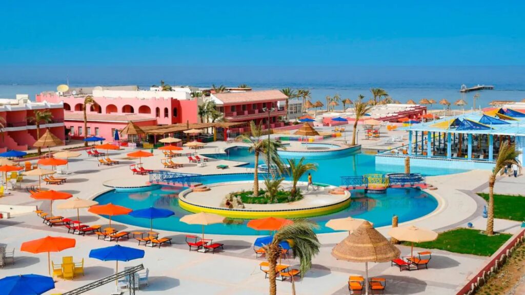 MG Alexander The Great w Marsa Alam, dwa tygodnie w Egipcie dla 2 osób, hotel przy prywatnej plaży, rafa, All Inclusive i wylot z Katowic