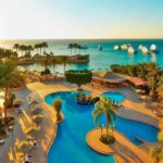 Marriott Hurghada Beach Resort w Egipcie, hotel 5 gwiazdek przy prywatnej plaży w Hurghadzie, pokój z widokiem na morze i All Inclusive dla rodziny 2+2