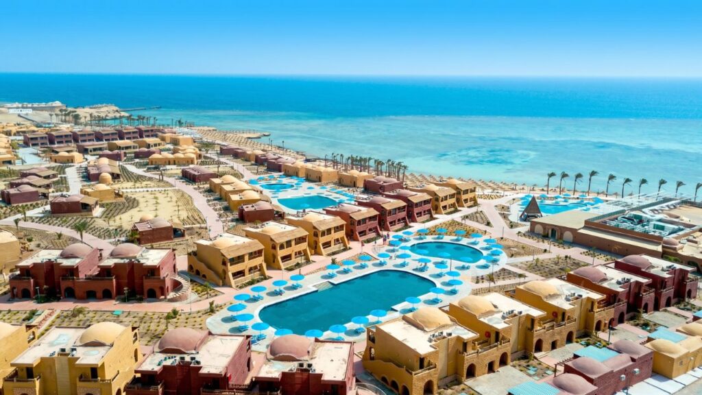 Pickalbatros Portofino Marsa Alam, rodzinne wakacje 2+2 w Egipcie, aquapark z 33 zjeżdżalniami, plaża z pomostem i All Inclusive z Katowic
