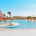 Reef Oasis Suakin Resort Marsa Alam – wakacje dla 2 osób z nowym hotelem, plażą, pomostem, rafą koralową i All Inclusive