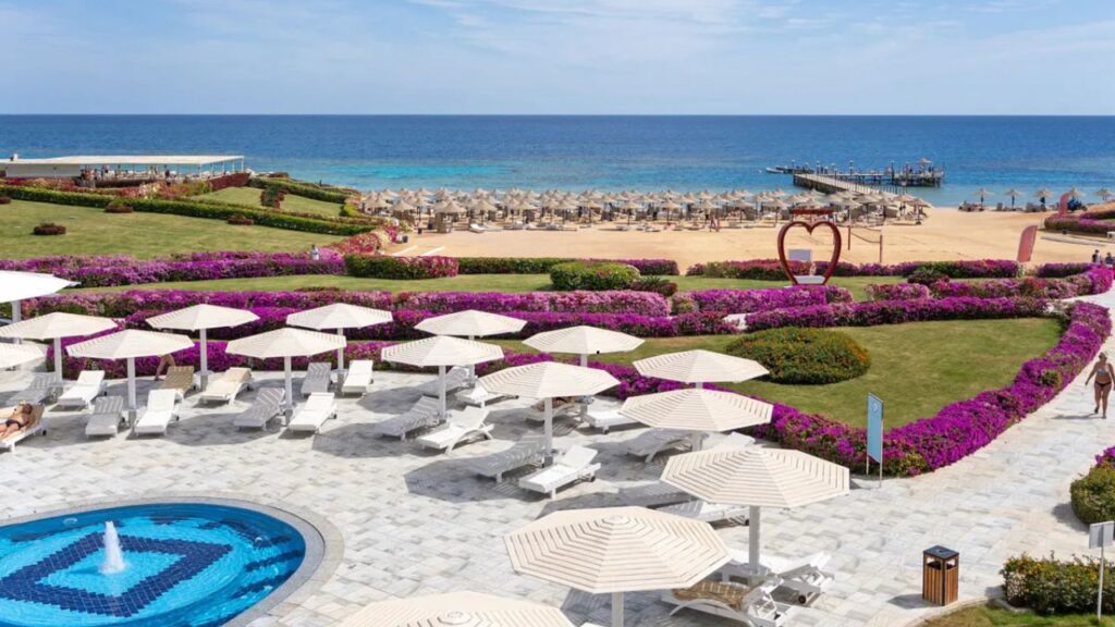 Sirena Beach Resort & Spa w Marsa Alam, rodzinne wakacje 2+2 w Egipcie