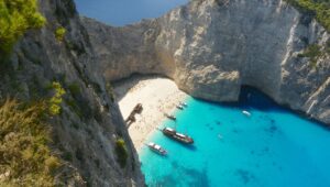 Zatoka Wraku na Zakynthos – dojazd i rejsy