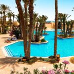 Zita Beach Resort Zarzis w Tunezji, rodzinne wakacje 2+2, hotel 4 gwiazdki z dużym ogrodem, ogromnymi basenami, plażą przy hotelu i All Inclusive z Katowic