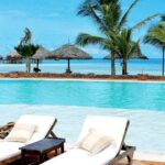 Dongwe Club – 4-gwiazdkowy hotel na Zanzibarze przy piaszczystej plaży z dużym basenem i tropikalnym ogrodem