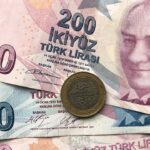 Liry czy euro do Turcji? Co najlepiej zabrać na wakacje?