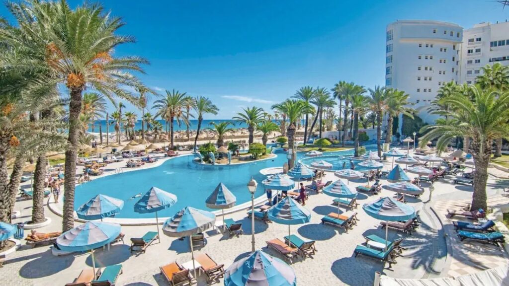 Riadh Palms – 4-gwiazdkowy hotel w Sousse bezpośrednio przy szerokiej piaszczystej plaży
