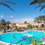 Royal Suite – 3-gwiazdkowy hotel na Fuerteventurze z trzema basenami i udogodnieniami dla rodzin