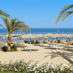 Three Corners Sunny Beach 4-gwiazdkowy hotel w Hurghadzie przy piaszczystej plaży ze zjeżdżalniami wodnymi