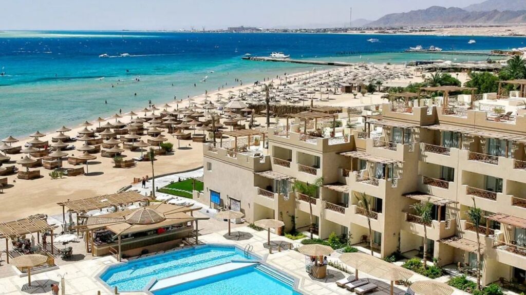 Imperial Shams Abu Soma Resort – 4-gwiazdkowy hotel w Soma Bay przy piaszczystej plaży z basenami i All Inclusive