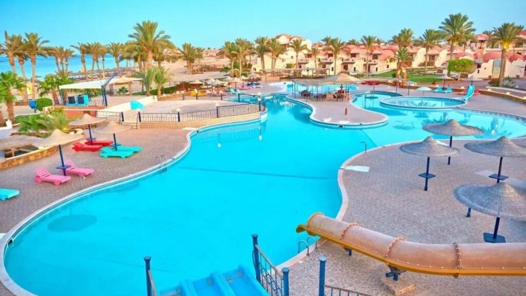 Protels Crystal Beach Resort – 4-gwiazdkowy hotel w Marsa Alam przy piaszczystej plaży z aquaparkiem
