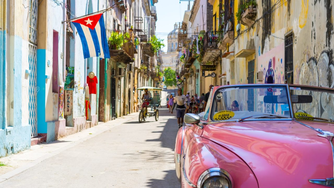 wakacje na kubie, kuba varadero, atrakcje turystyczne kuba, kuba pogoda, jaka pogoda na kubie, kuba klimat, gdzie leży kuba, ile się leci na kubę, wakacje last minute kuba, all inclusive kuba, jaki hotel na kubie